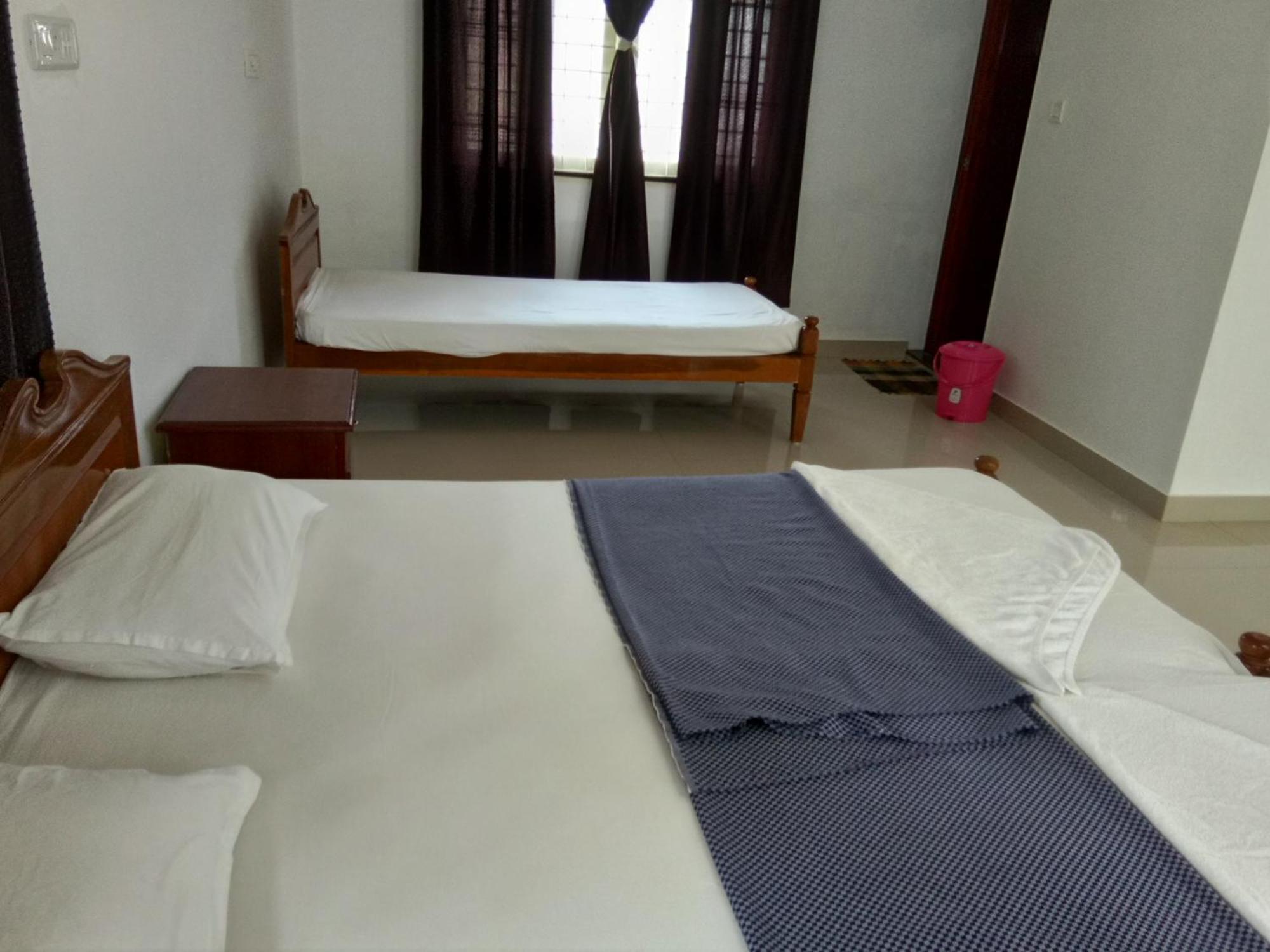 Coconut Grove Apartment Kochi Room photo